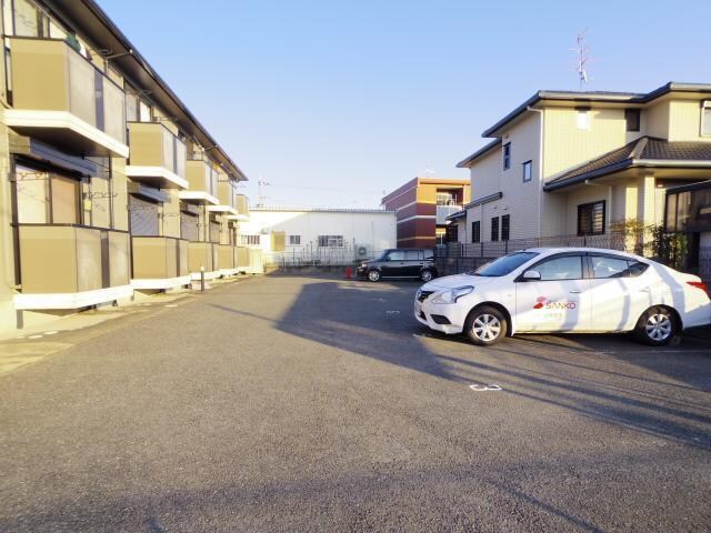 近鉄難波線・奈良線/近鉄奈良駅 バス10分辰市農協下車:停歩4分 1階 築25年