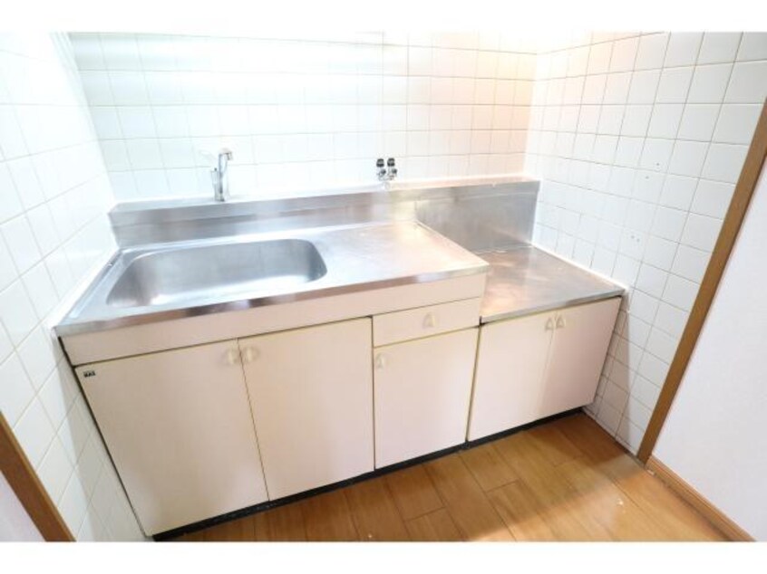  大和路線・関西本線/加茂駅 徒歩8分 2階 築27年