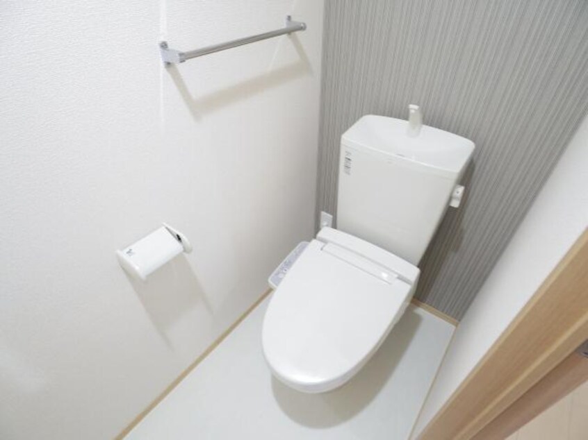  大和路線・関西本線/奈良駅 バス18分大和ハウス前下車:停歩3分 1階 築10年