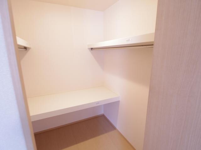  大和路線・関西本線/奈良駅 バス18分大和ハウス前下車:停歩3分 1階 築10年