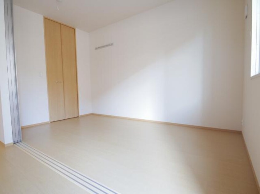  大和路線・関西本線/奈良駅 バス18分大和ハウス前下車:停歩3分 1階 築10年