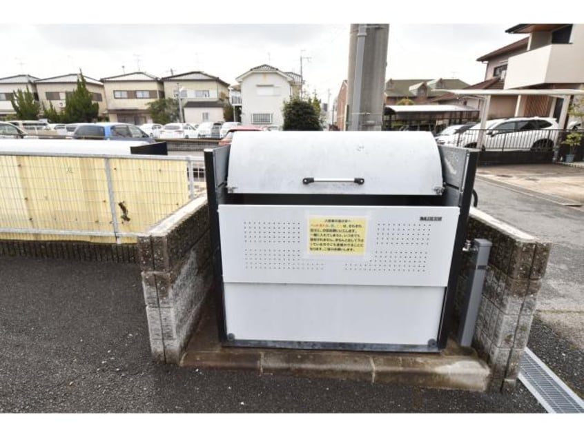  近鉄難波線・奈良線/新大宮駅 徒歩10分 2階 築11年