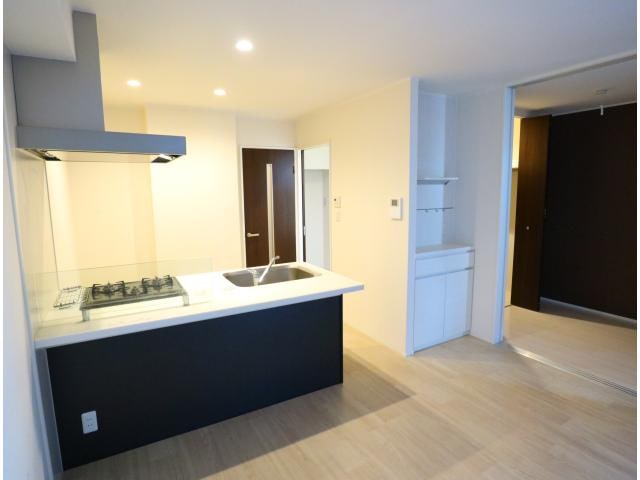  近鉄難波線・奈良線/新大宮駅 徒歩4分 1階 築9年