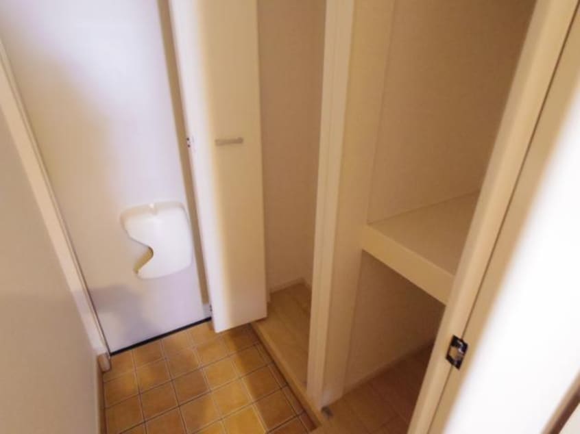  大和路線・関西本線/郡山駅 徒歩20分 1階 築9年