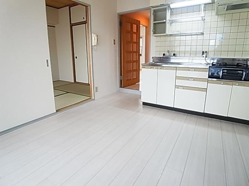  近鉄難波線・奈良線/新大宮駅 徒歩6分 5階 築39年