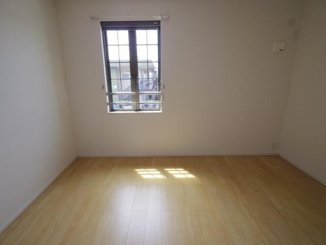  大和路線・関西本線/奈良駅 バス10分八条町地蔵前下車:停歩3分 2階 築9年