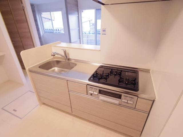  大和路線・関西本線/奈良駅 徒歩8分 1階 築8年