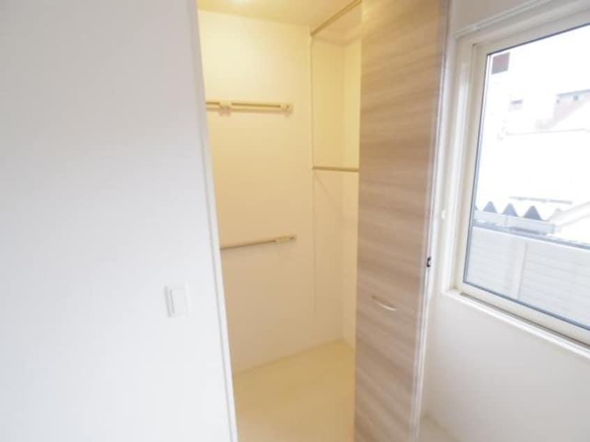  大和路線・関西本線/奈良駅 徒歩8分 1階 築8年