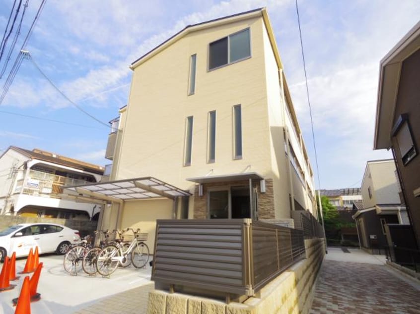  近鉄難波線・奈良線/近鉄奈良駅 徒歩9分 2階 築8年