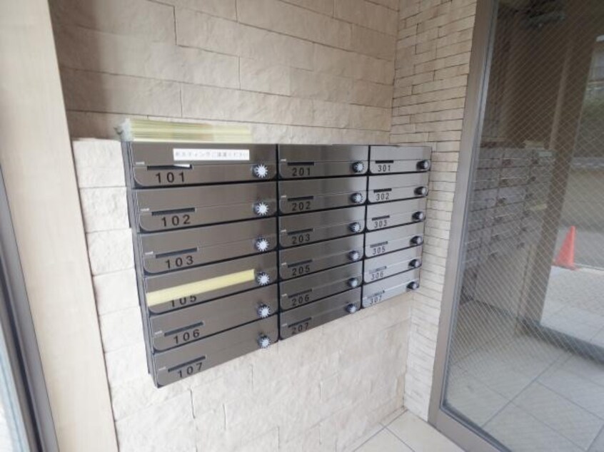  近鉄難波線・奈良線/近鉄奈良駅 徒歩9分 2階 築8年