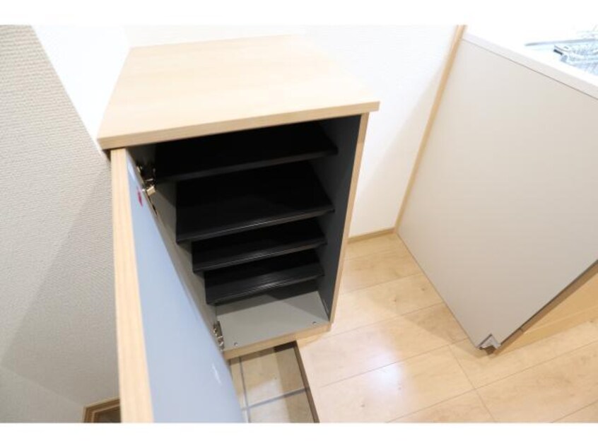  近鉄難波線・奈良線/近鉄奈良駅 徒歩9分 2階 築8年