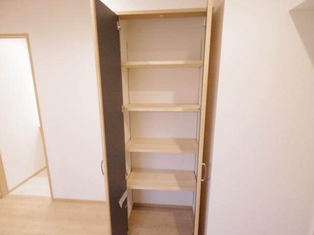  近鉄難波線・奈良線/近鉄奈良駅 徒歩9分 1階 築8年