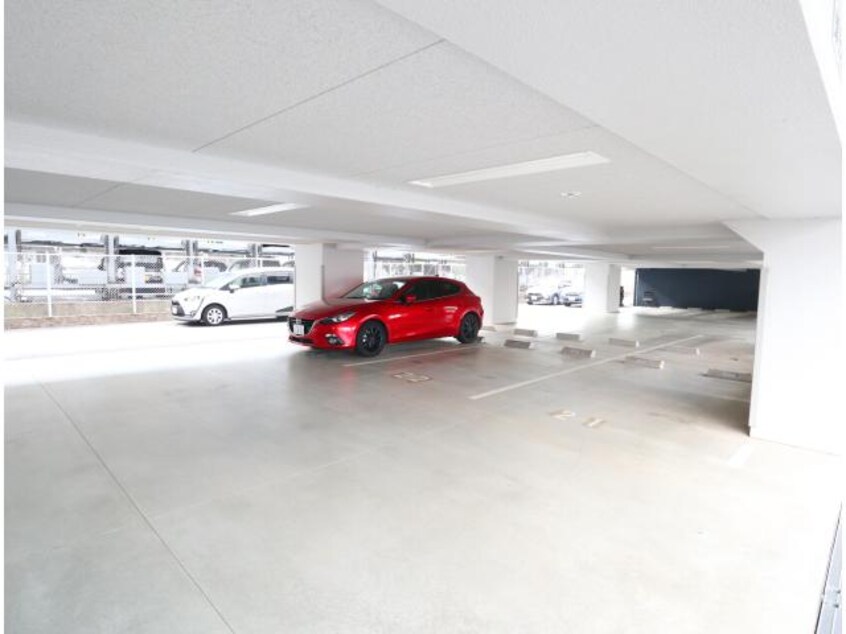  近鉄難波線・奈良線/新大宮駅 徒歩3分 5階 築8年