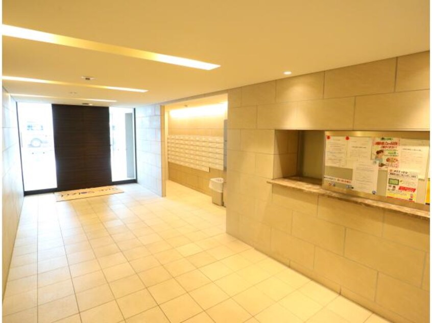  近鉄難波線・奈良線/新大宮駅 徒歩3分 6階 築8年