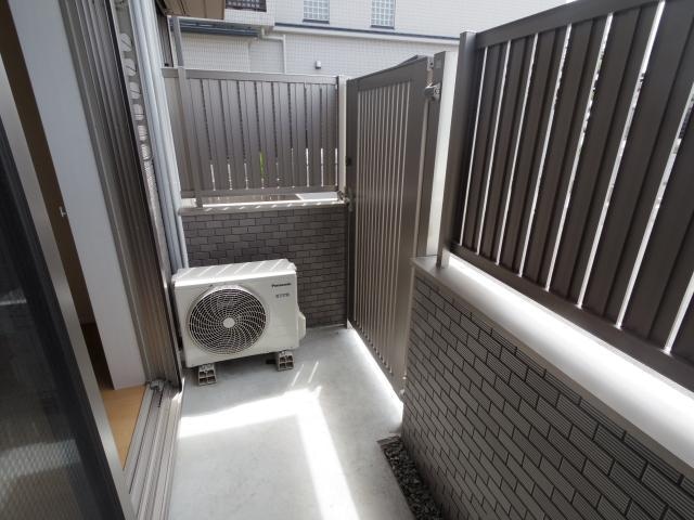  近鉄難波線・奈良線/近鉄奈良駅 徒歩10分 1階 築8年