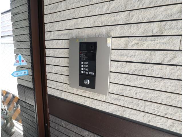  大和路線・関西本線/奈良駅 徒歩3分 1階 築8年