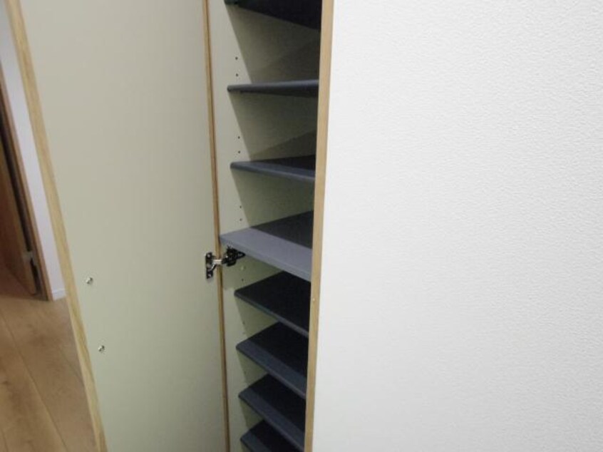  大和路線・関西本線/奈良駅 徒歩3分 1階 築8年