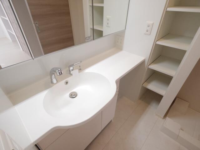  大和路線・関西本線/奈良駅 徒歩21分 2階 築7年