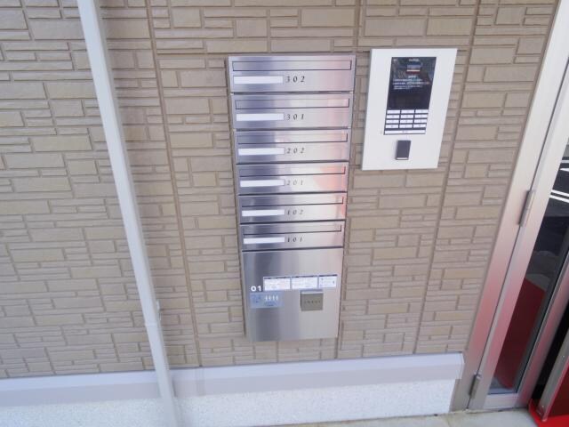  大和路線・関西本線/奈良駅 バス10分北神殿下車:停歩5分 1階 築7年