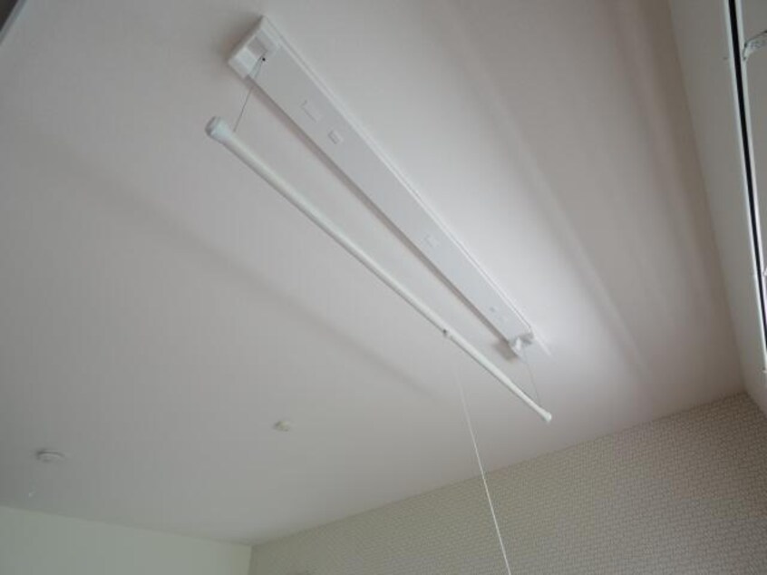  大和路線・関西本線/奈良駅 バス10分北神殿下車:停歩5分 1階 築7年