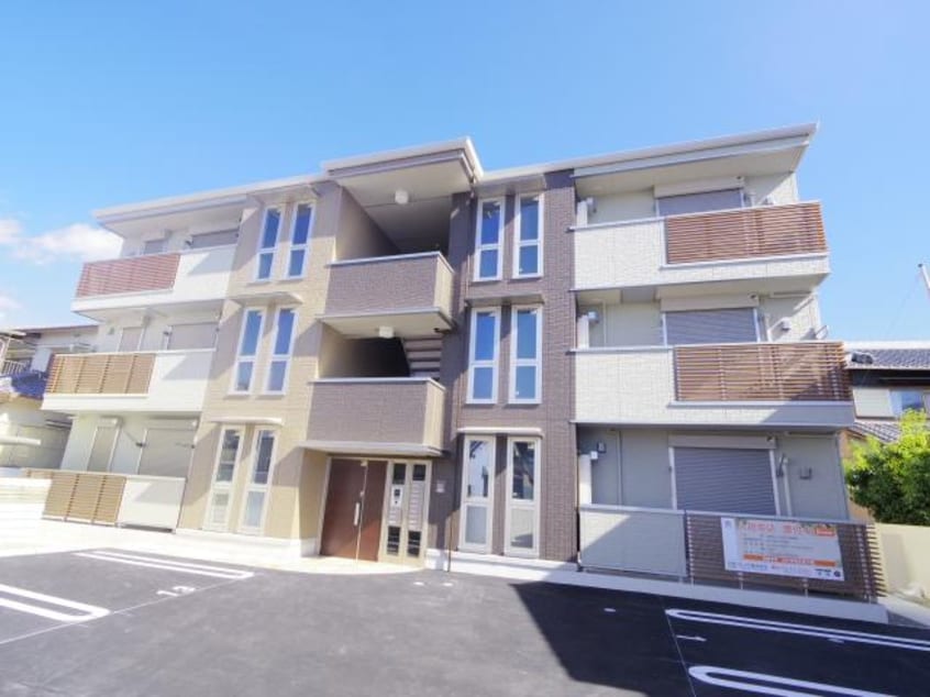  近鉄難波線・奈良線/新大宮駅 徒歩16分 1階 築7年