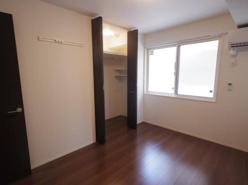  近鉄難波線・奈良線/新大宮駅 徒歩16分 1階 築7年