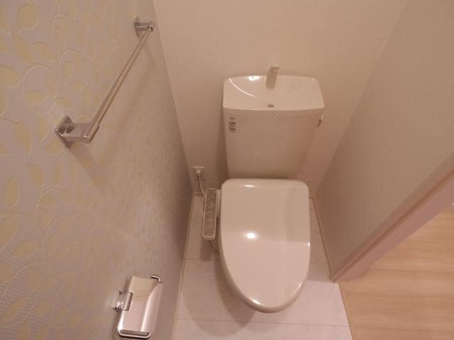  大和路線・関西本線/奈良駅 バス15分大和ハウス下車:停歩5分 2階 築6年