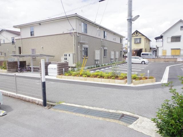  近鉄難波線・奈良線/新大宮駅 徒歩20分 1階 築6年