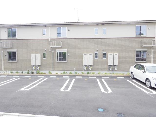  近鉄難波線・奈良線/新大宮駅 徒歩20分 1階 築6年