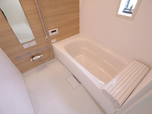  近鉄難波線・奈良線/新大宮駅 徒歩7分 2階 築8年