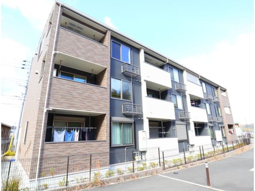  大和路線・関西本線/木津駅 徒歩24分 3階 築10年