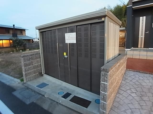  大和路線・関西本線/木津駅 徒歩24分 3階 築10年