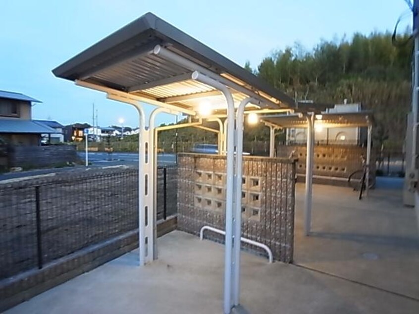  大和路線・関西本線/木津駅 徒歩24分 1階 築9年