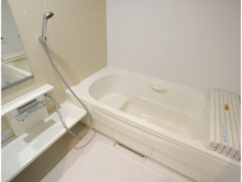  奈良線/奈良駅 バス13分北ノ庄下車:停歩2分 2階 築4年