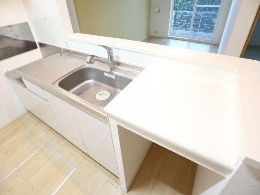  大和路線・関西本線/木津駅 徒歩14分 1階 築8年