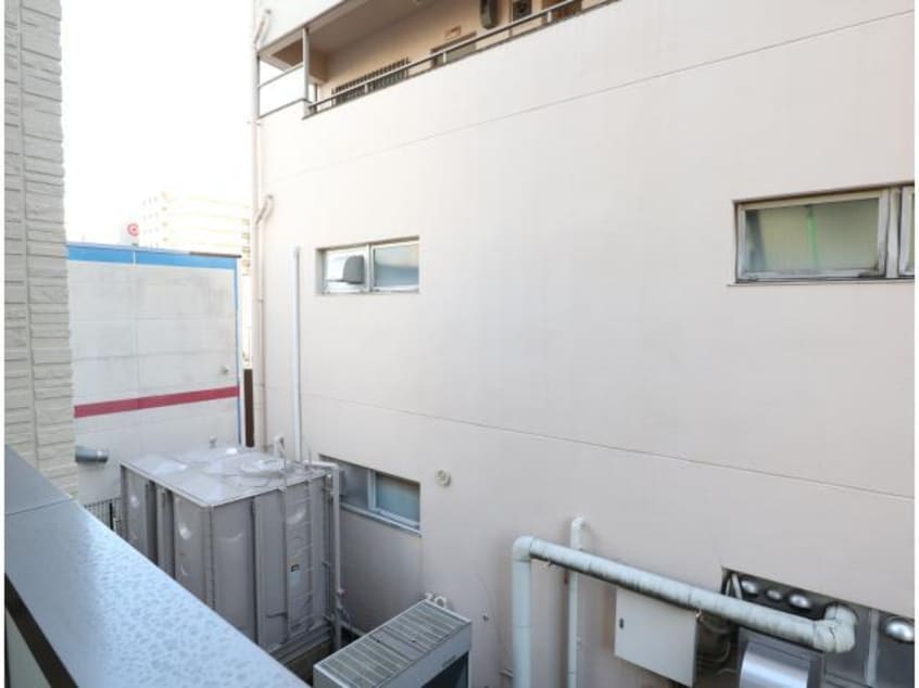  近鉄難波線・奈良線/新大宮駅 徒歩6分 2階 築3年