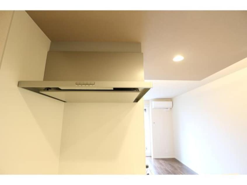  近鉄難波線・奈良線/新大宮駅 徒歩6分 4階 築3年