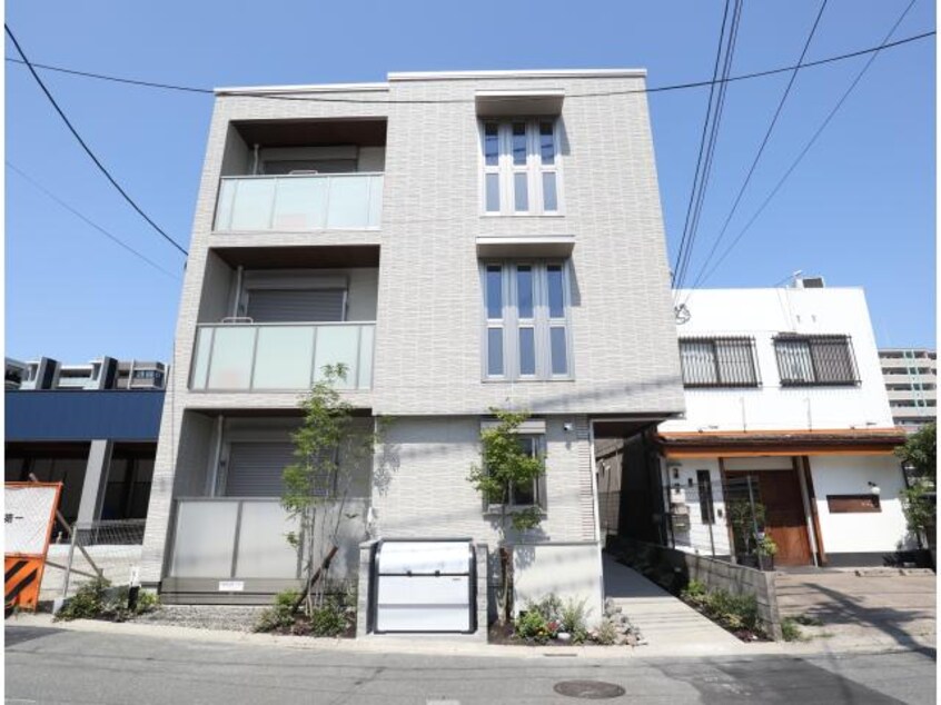 大和路線・関西本線/奈良駅 徒歩5分 1階 築3年