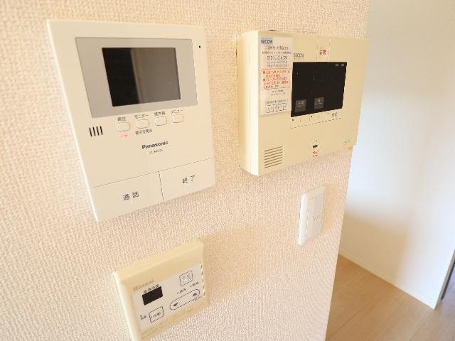  大和路線・関西本線/木津駅 徒歩15分 2階 築12年
