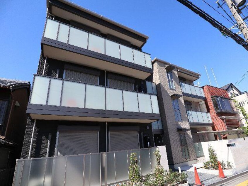  近鉄難波線・奈良線/近鉄奈良駅 徒歩11分 3階 築2年