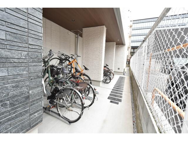  近鉄難波線・奈良線/新大宮駅 徒歩5分 1階 築2年