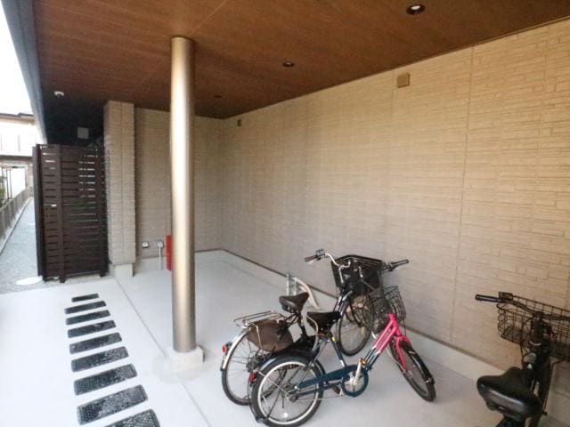  近鉄難波線・奈良線/近鉄奈良駅 徒歩2分 3階 築1年