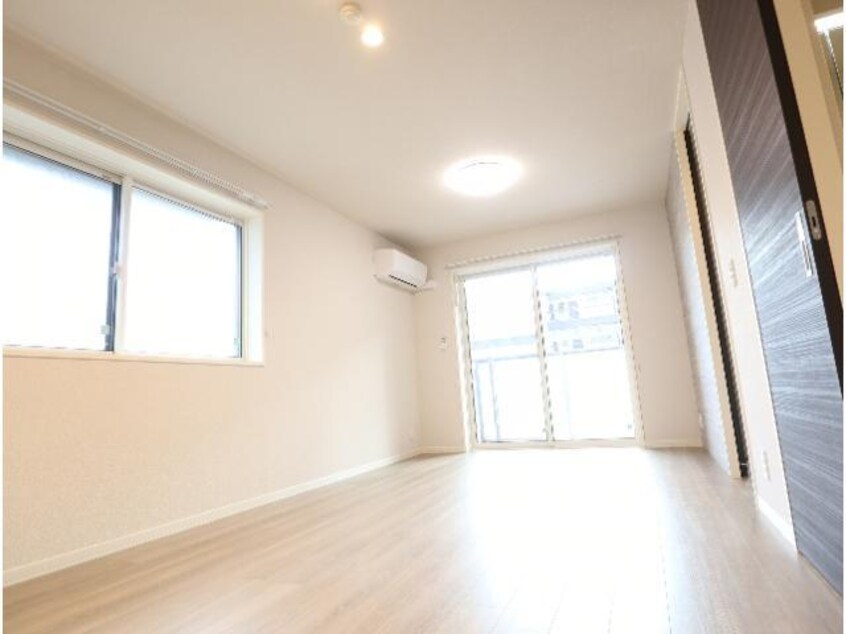  奈良線/奈良駅 徒歩7分 1階 築1年