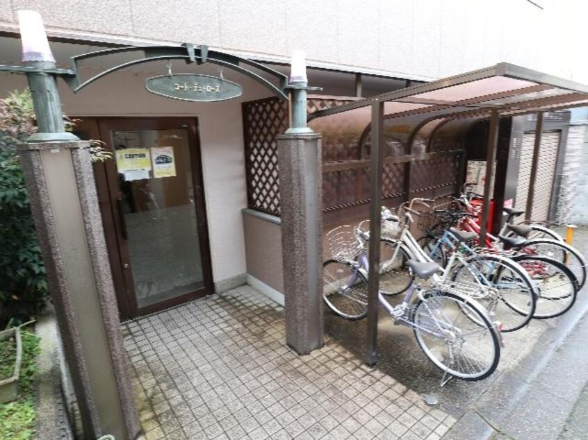  近鉄難波線・奈良線/近鉄奈良駅 徒歩6分 3階 築27年