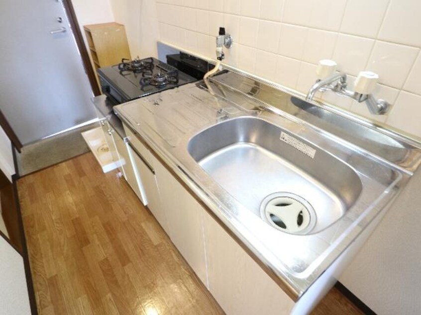  近鉄難波線・奈良線/近鉄奈良駅 徒歩6分 2階 築27年