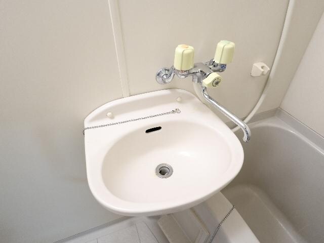  近鉄難波線・奈良線/近鉄奈良駅 徒歩6分 2階 築27年