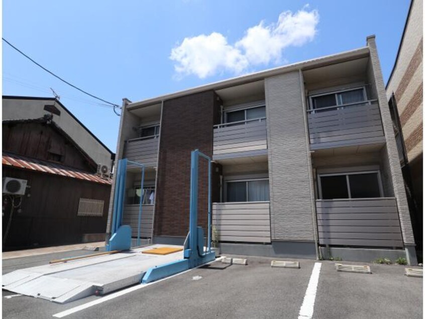  大和路線・関西本線/加茂駅 徒歩2分 1階 築8年