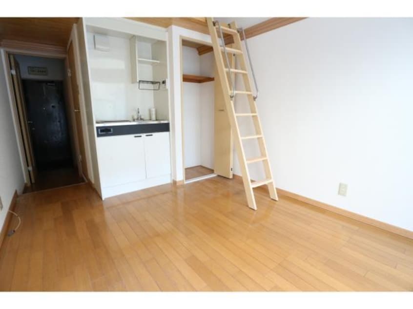  近鉄橿原線/尼ケ辻駅 徒歩13分 1階 築37年