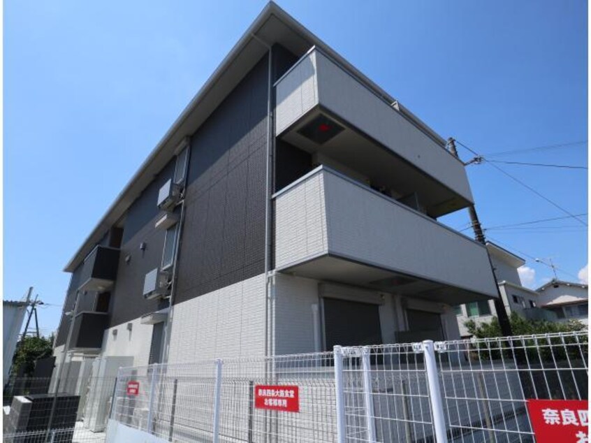  近鉄京都線/新大宮駅 徒歩18分 2階 築2年