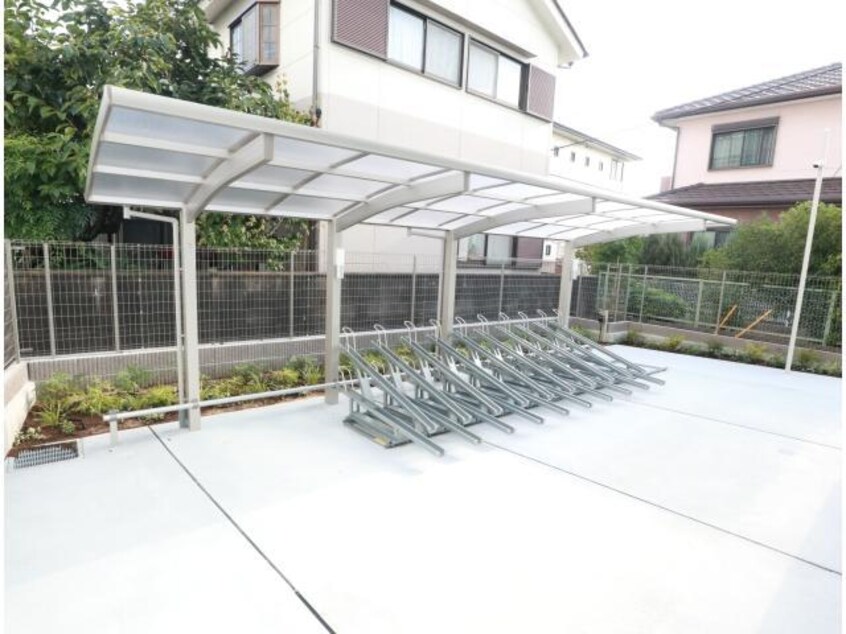  近鉄京都線/新大宮駅 徒歩18分 2階 築2年